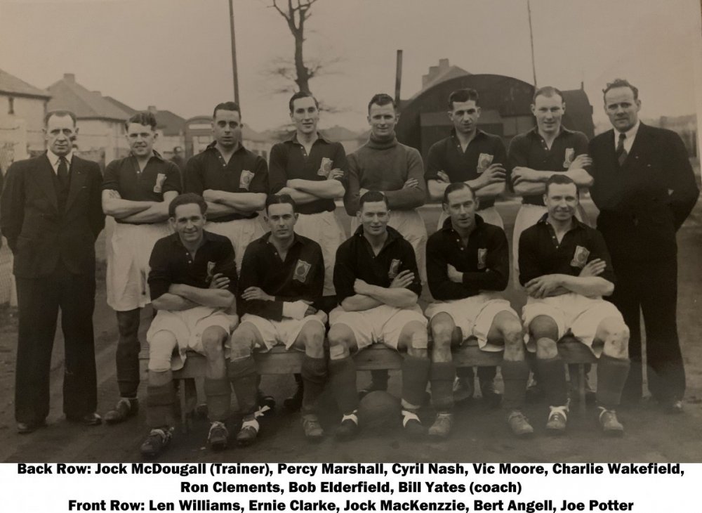 Team Photo 1940s.jpg